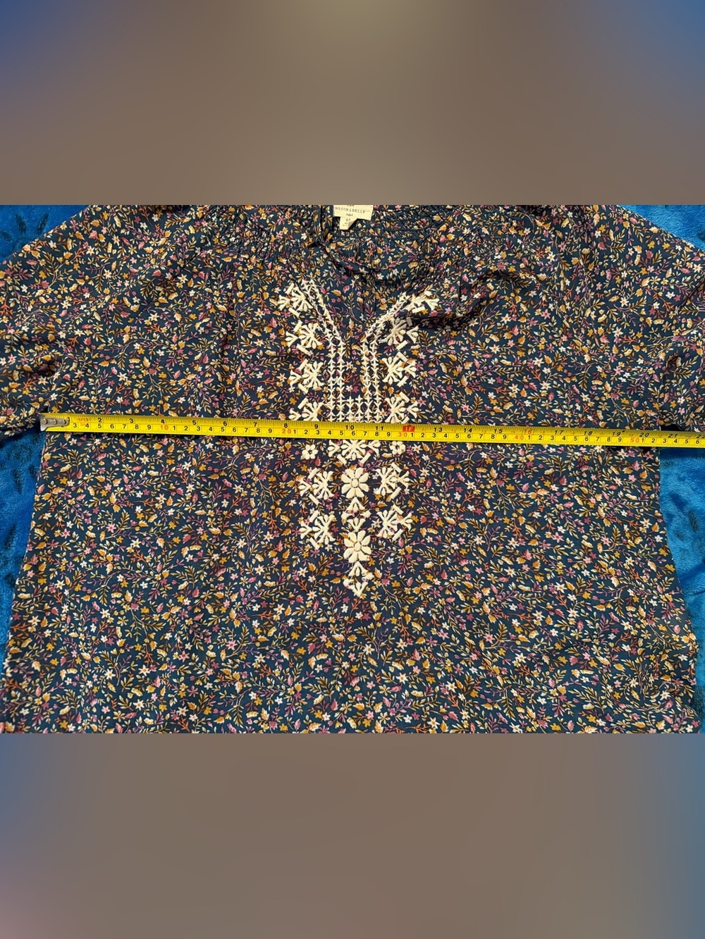 Maison & Belle Boho Floral Embroidered Top with Wooden Tassels Like New size M - Picture 7 of 11